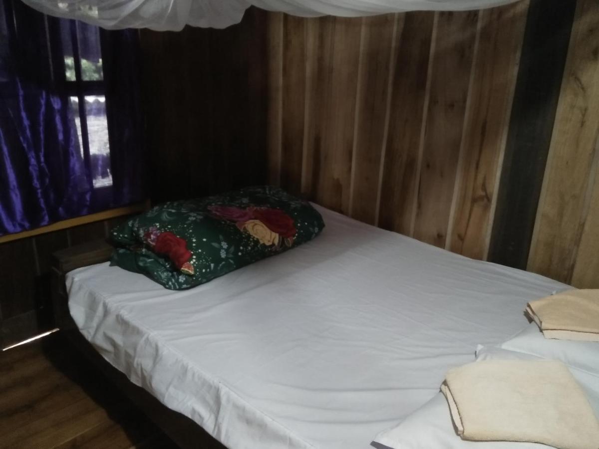 Tran Xuan Homestay Ba Be Village Kamer foto