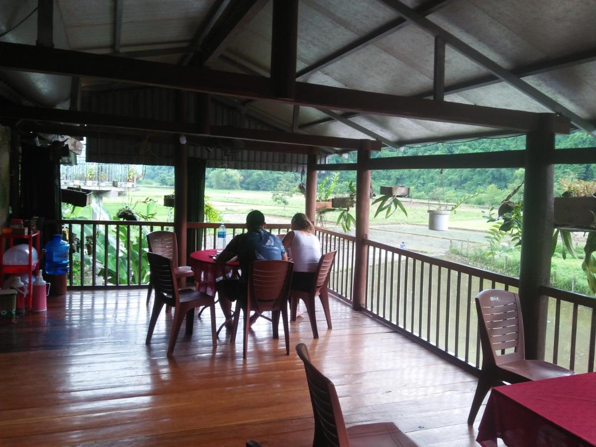 Tran Xuan Homestay Ba Be Village Buitenkant foto