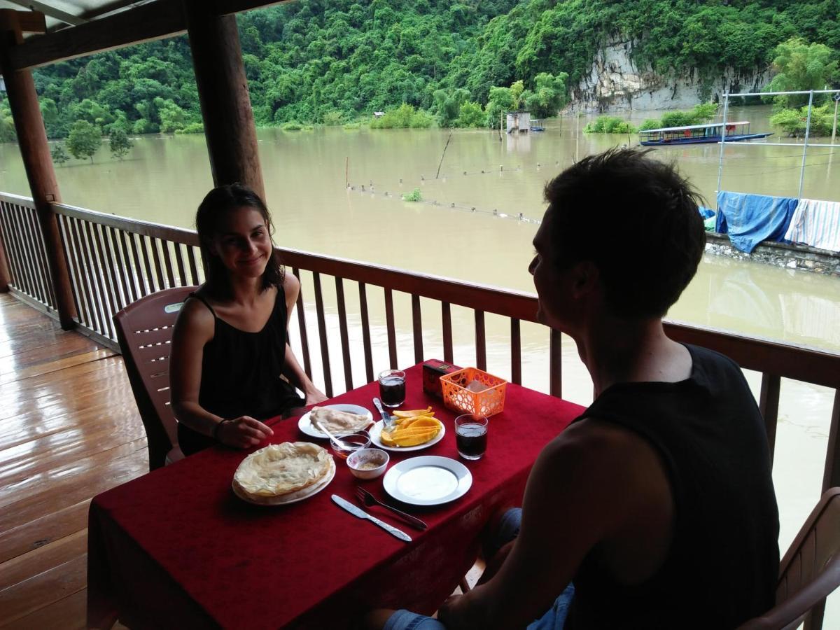 Tran Xuan Homestay Ba Be Village Buitenkant foto