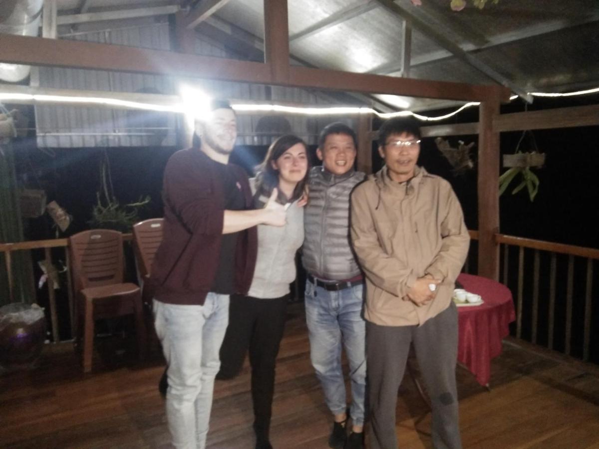 Tran Xuan Homestay Ba Be Village Buitenkant foto