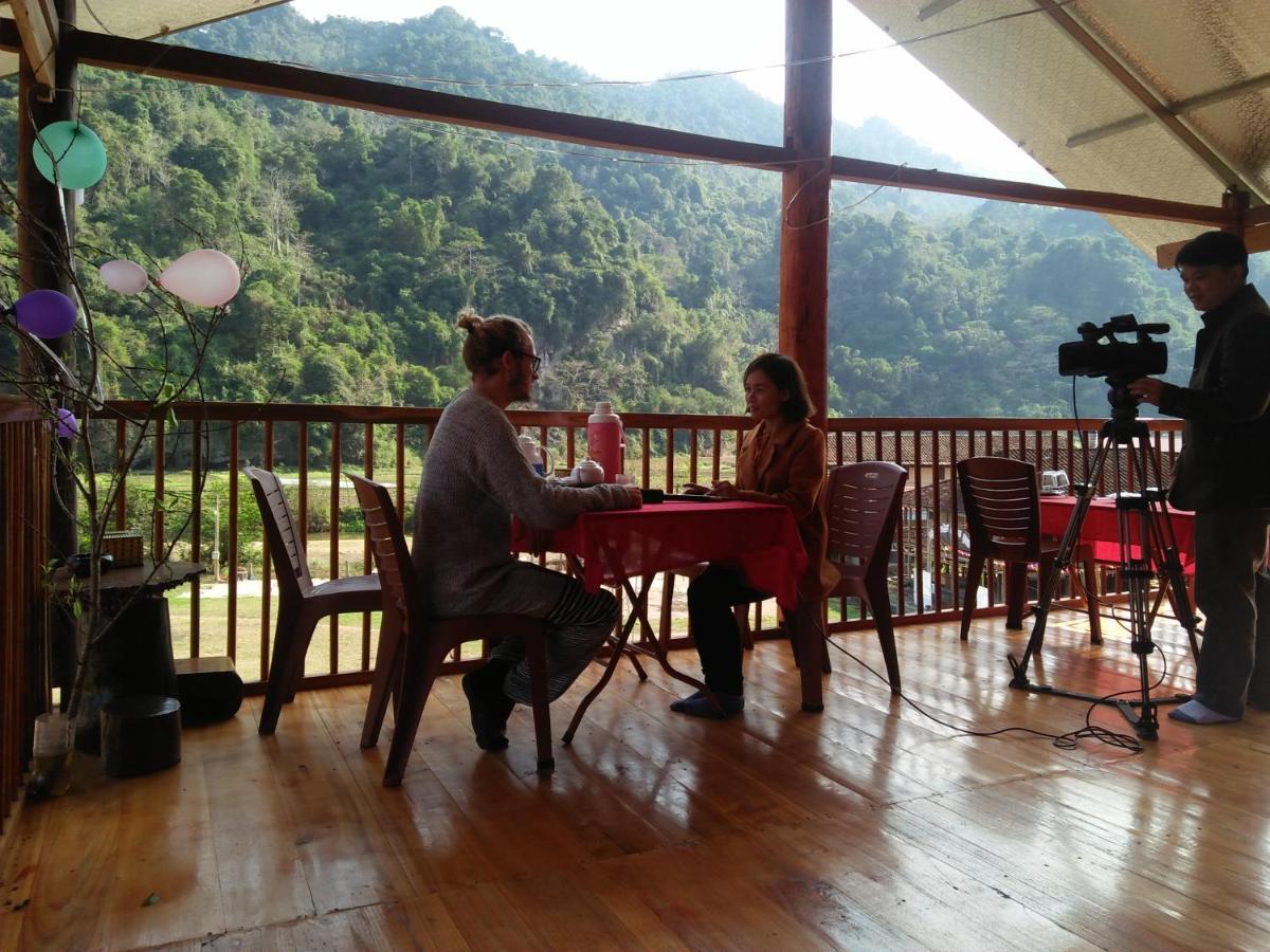 Tran Xuan Homestay Ba Be Village Buitenkant foto
